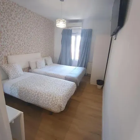 Hostal Flat55Madrid Exterior photo